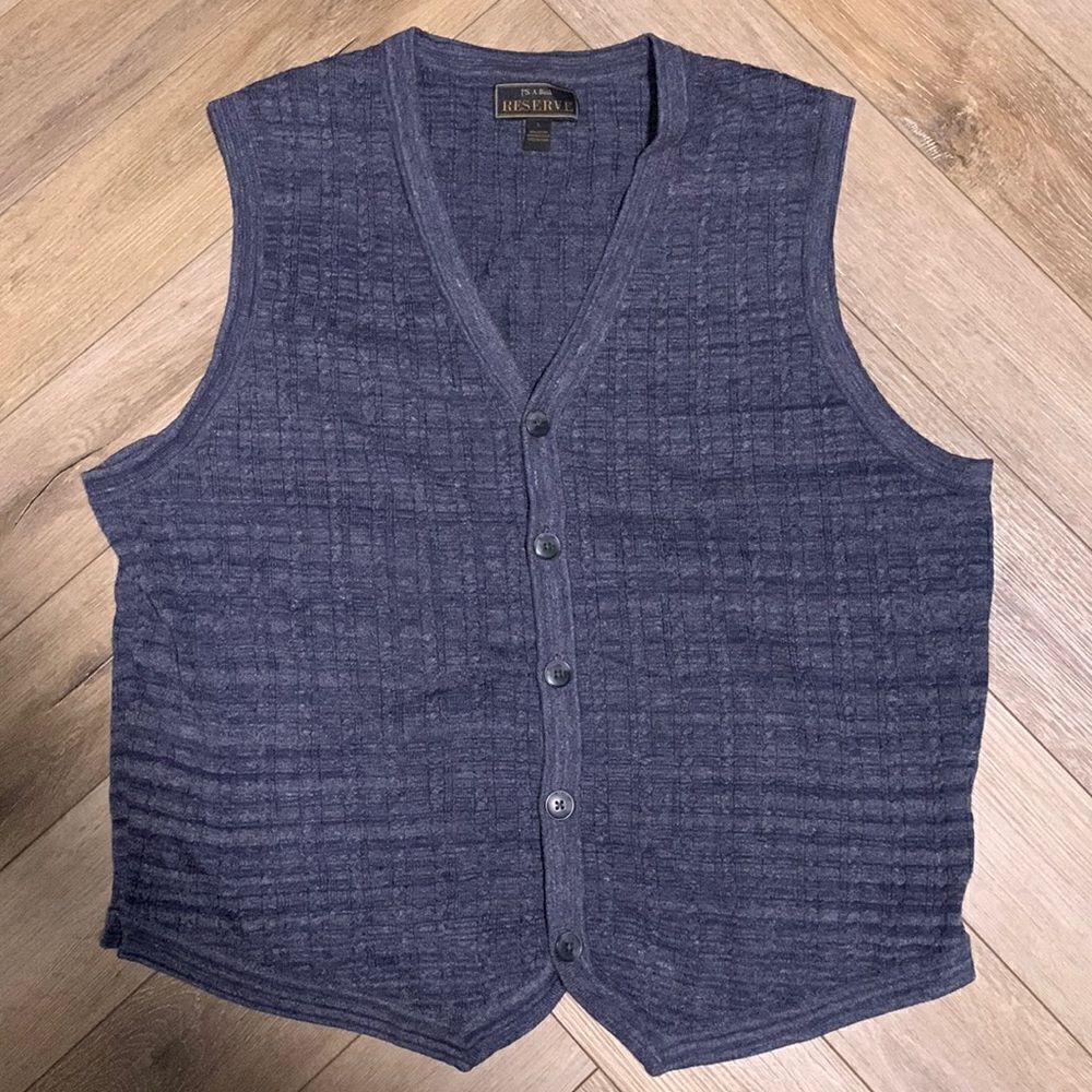 Jos.A.Bank Reserve Sweater Tank